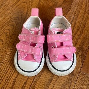 Toddler pink Velcro converse size 3, some wear and tare as pictured